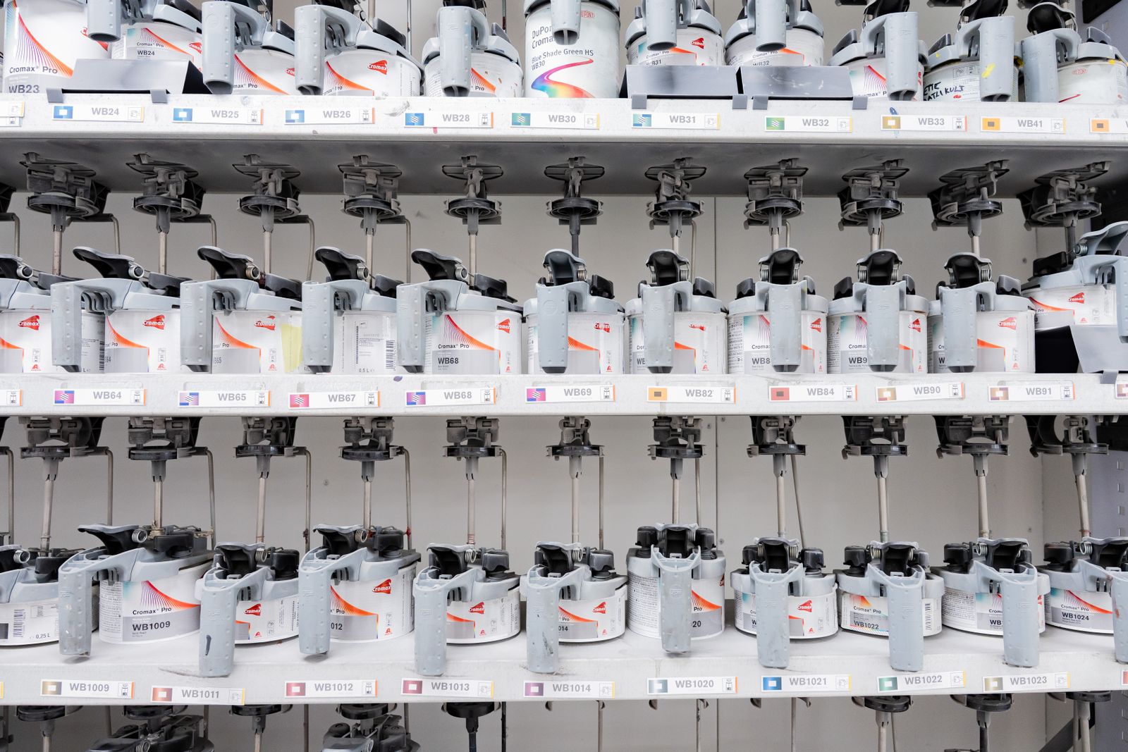 Dispensadores industriales de color